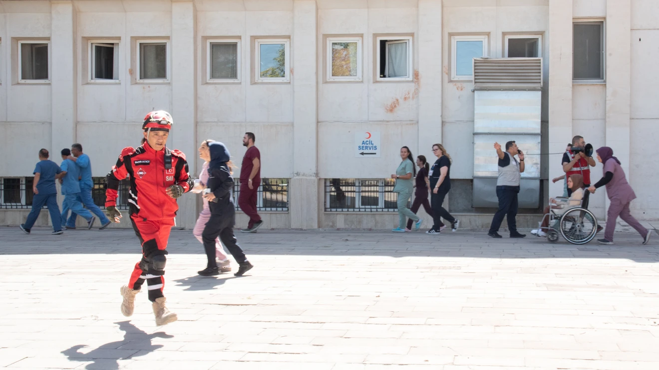 Selçuk Üniversitesi Tıp Fakültesi Hastanesinde yangın eğitimi ve tatbikatı